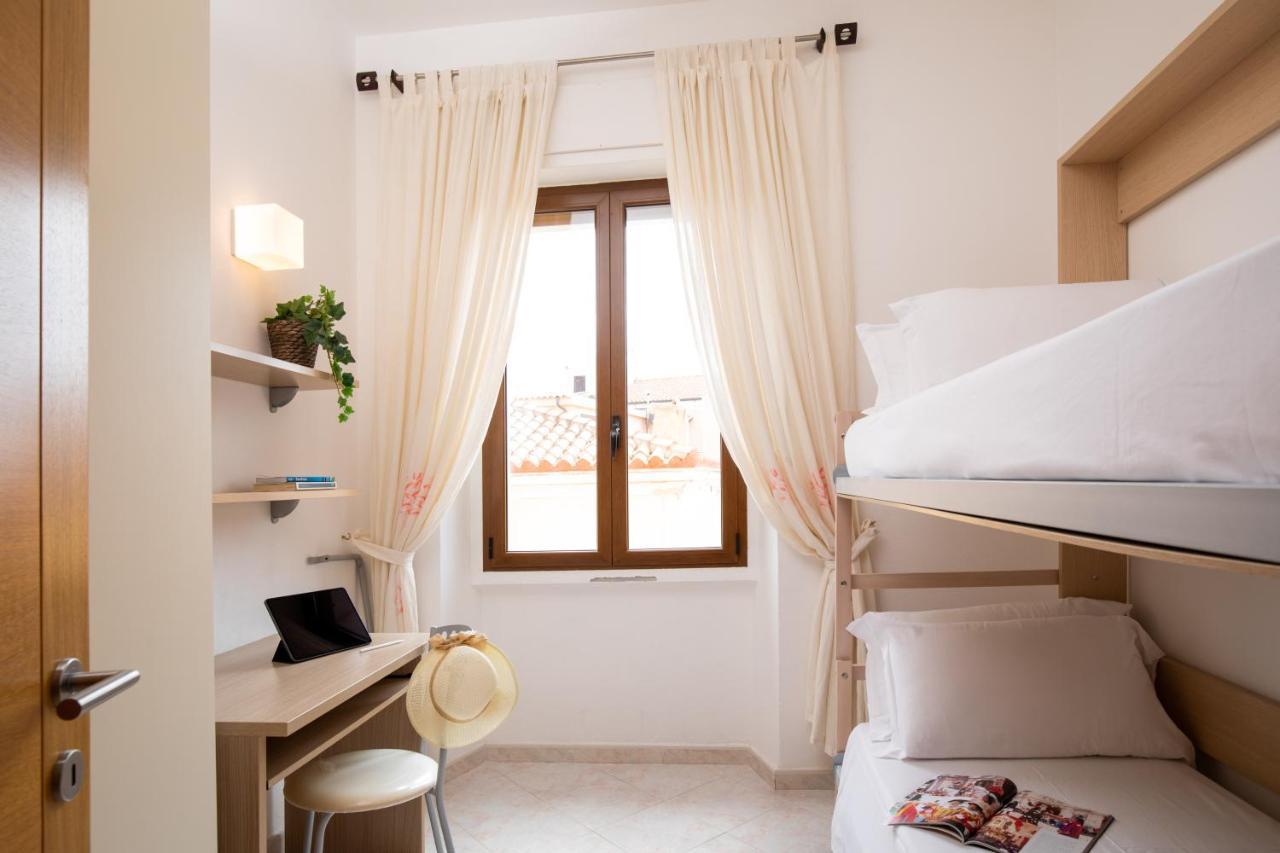 Old Charm - Seaview Apartment La Maddalena  Exterior photo